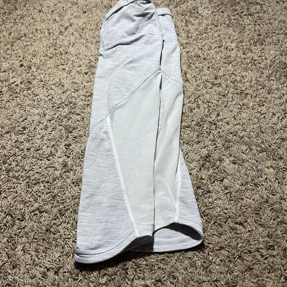 Lululemon Size 4 Run With The Sun Crop Wee Are From Space Nimbus Battleship Wht - Picture 5 of 9